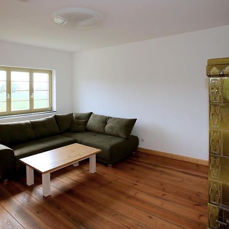 Bahnhof Hohen Mistorf Appartement Buitenkant foto