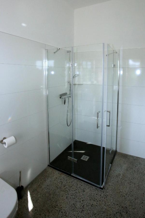 Bahnhof Hohen Mistorf Appartement Buitenkant foto